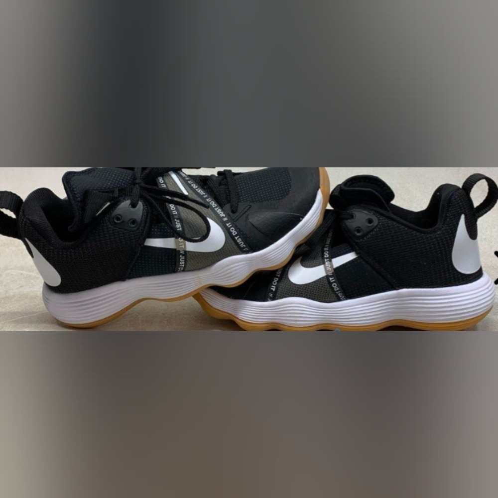 Nike React HyperSet Volleyball Sneakers Size 7 NWOT MSRP $135 - Picture 6 of 11